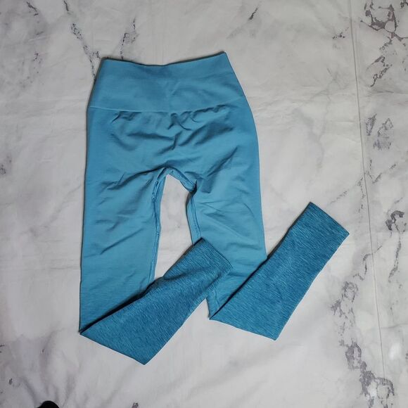 Blue Athletic Leggings with Color Block Design - Picture 5 of 5